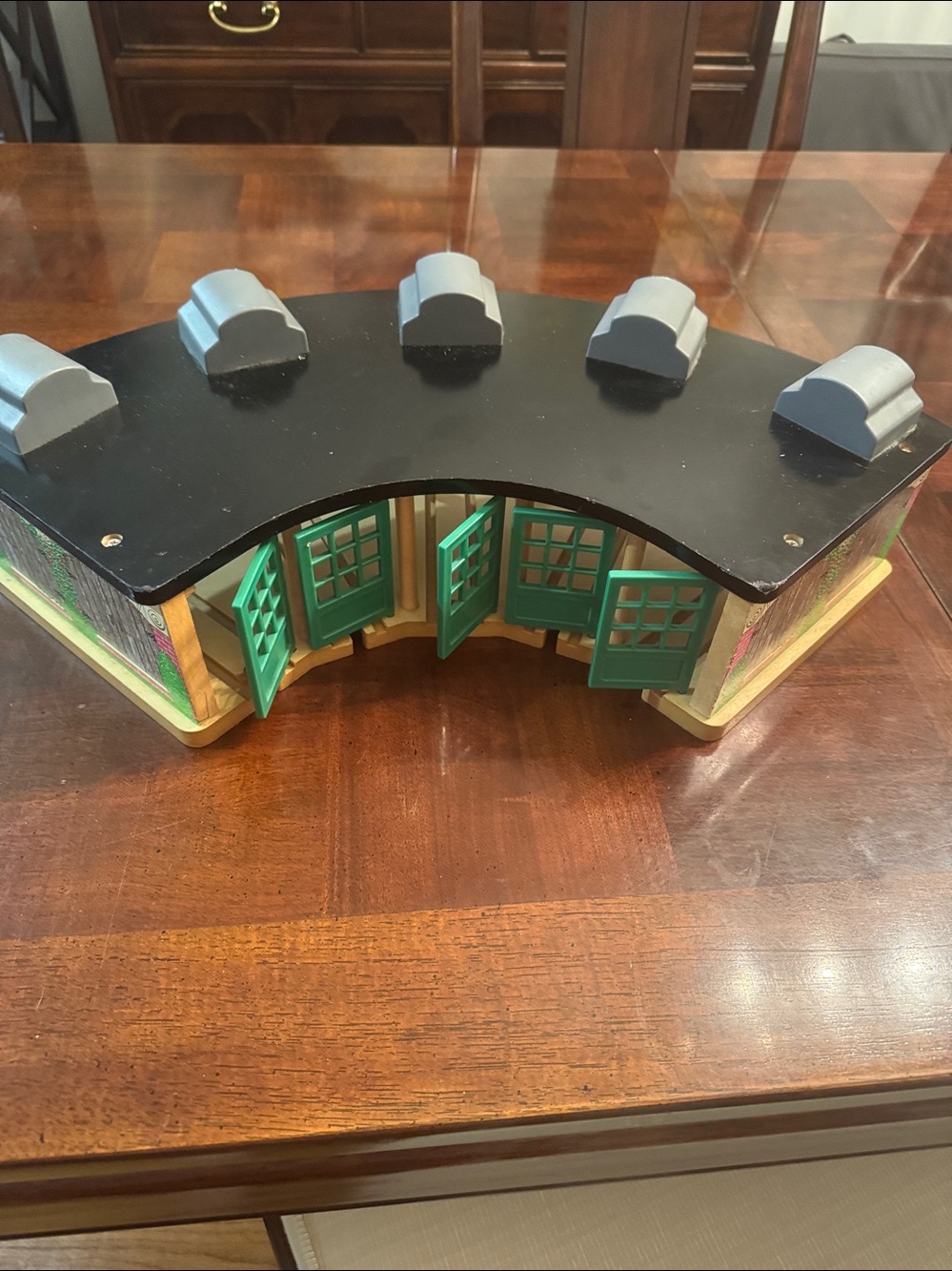 Thomas & Friends Wooden Railway Roundhouse Train Accessories